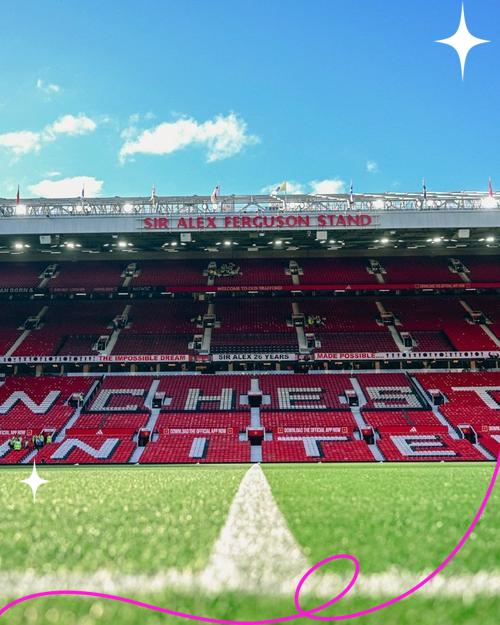 九游体育官方入口-利物浦主场氛围热烈，球迷欢呼雀跃