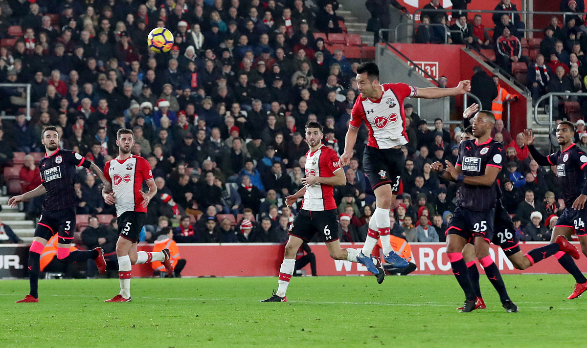 九游体育中国官网-包含德国队员突破限制，轻松破门得分的词条