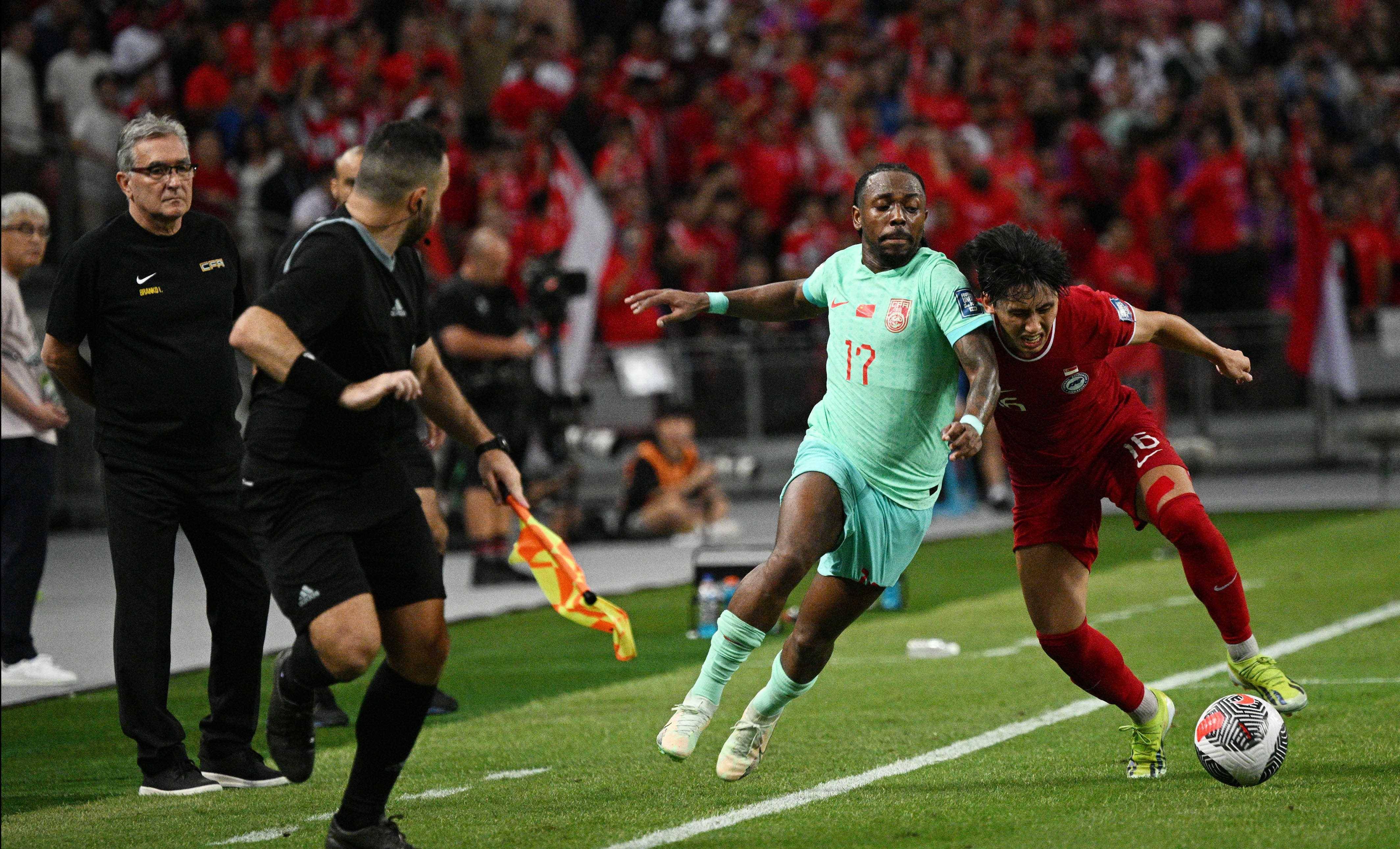 国家足球队在国际比赛中展现出色表现