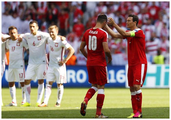 九游体育app下载-爱尔兰逼平并罗，惊险小组第二出线的简单介绍