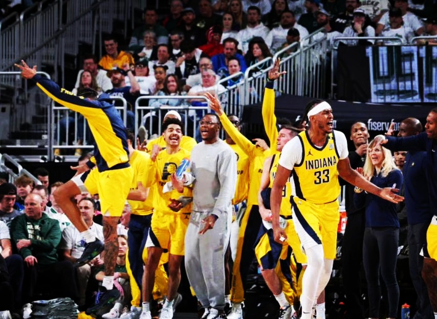 雄鹿队客场以分领先击败步行者队