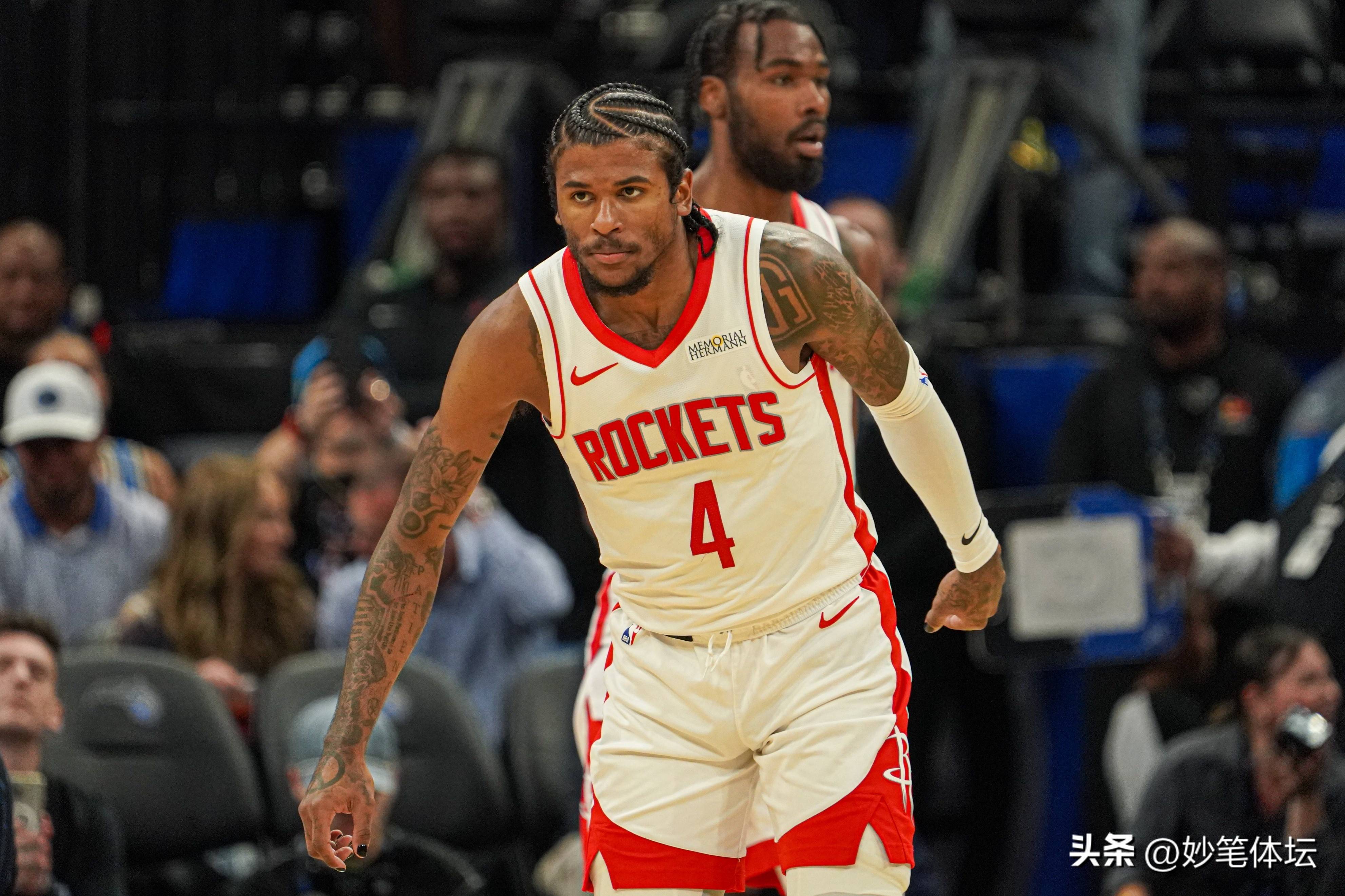 勇士客场大胜,杰伦格林状态回升 勇士客场大胜,杰伦格林状态回升