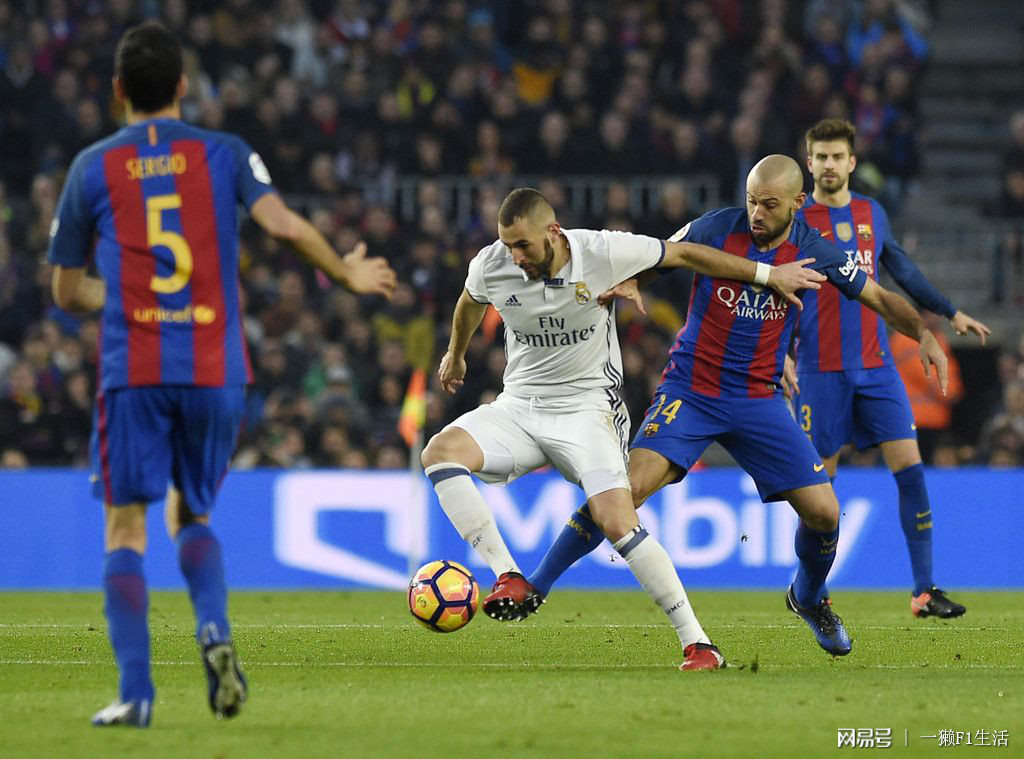 九游体育app下载-球迷翘首期待的对决，双方实力对比明显