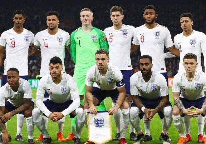 九游体育网页版-包含捷克队踢风火轮，威尔士队摸不着北的词条