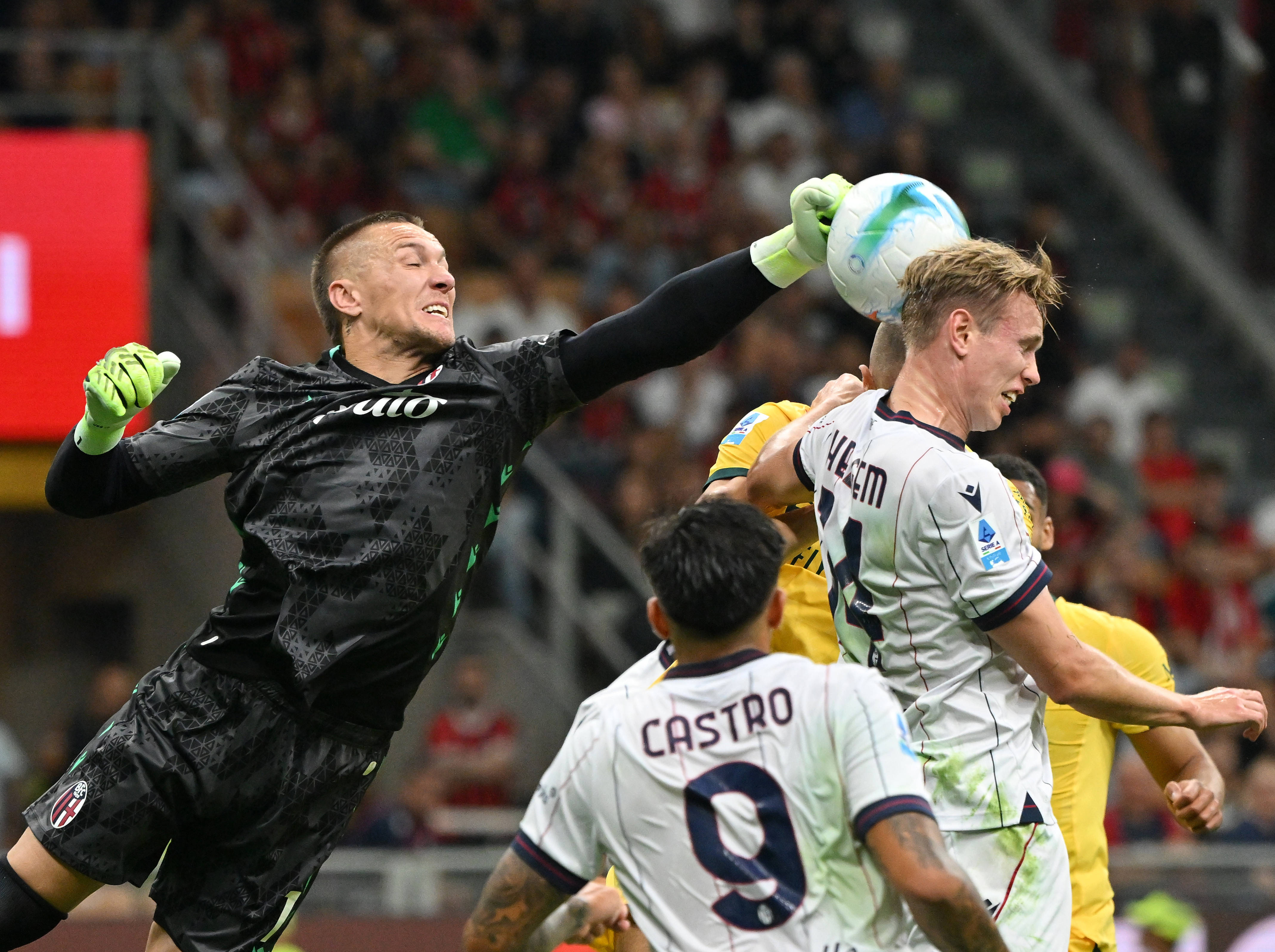 九游体育在线-包含博洛尼亚险胜，赢得关键比赛的词条