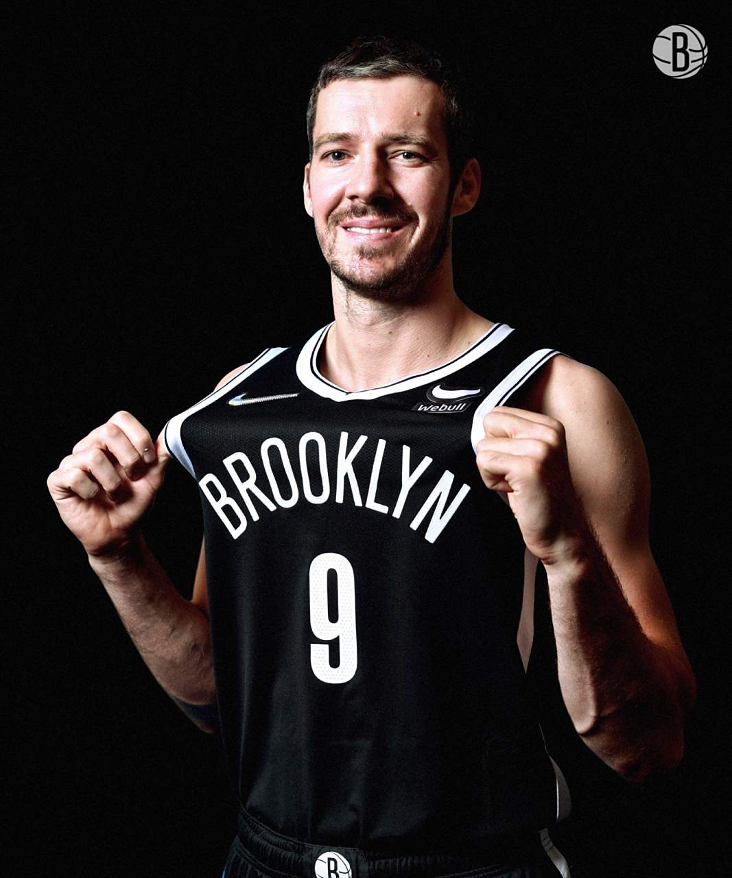 快船大胜黄蜂,保持不败战绩 快船大胜黄蜂,保持不败战绩