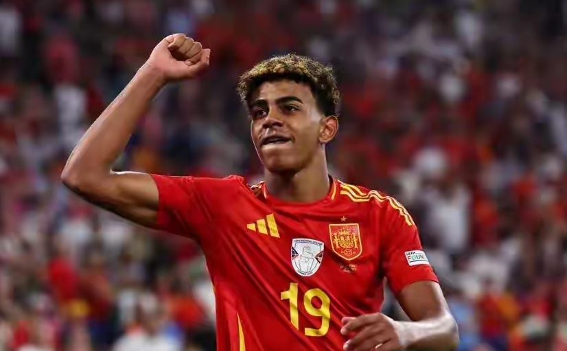 九游体育在线-包含谁能笑到最后？足球赛事让人期待不已的词条